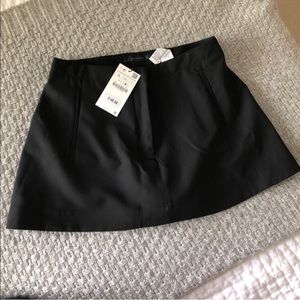 NWT Black Zara Skort